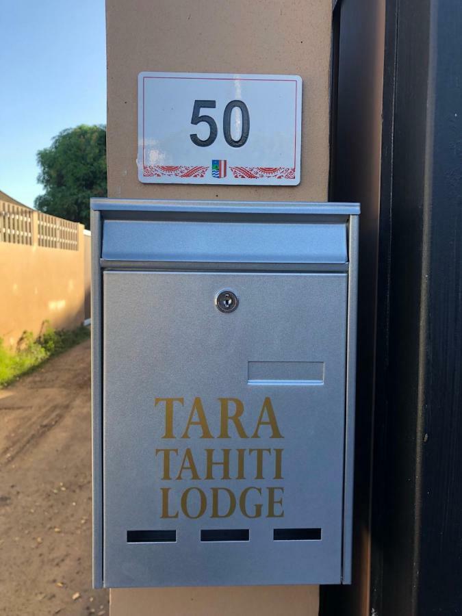 Tara Tahiti Lodge 帕皮提 外观 照片